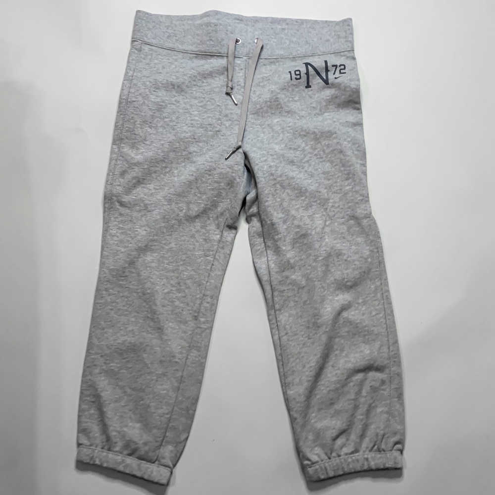 Nike Women's Capri Sweatpant